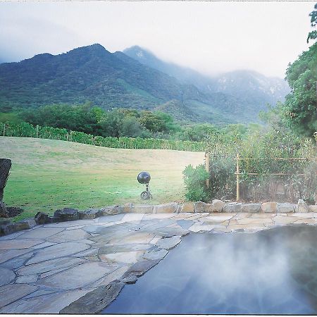 Yakushima Iwasaki Hotel מראה חיצוני תמונה