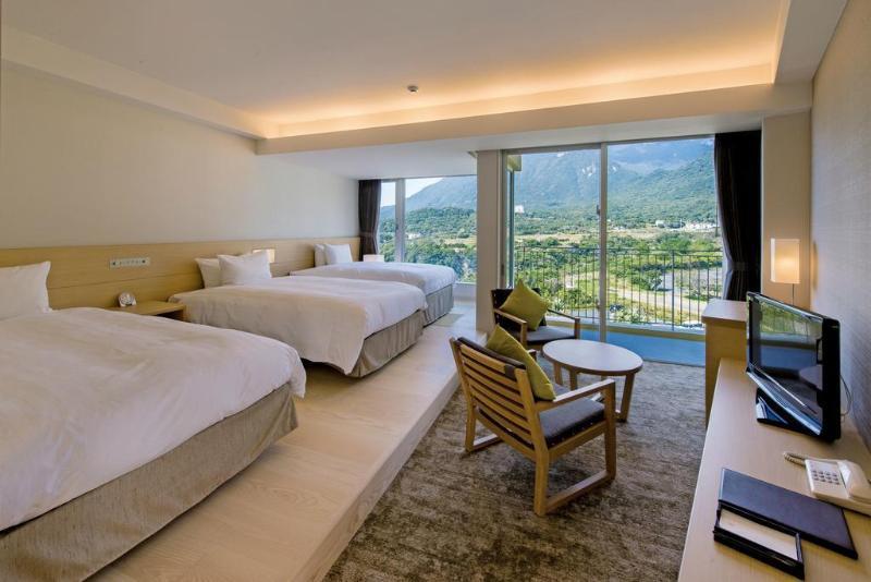 Yakushima Iwasaki Hotel מראה חיצוני תמונה